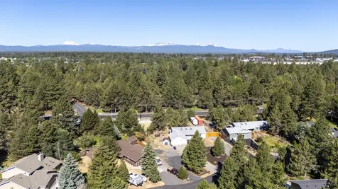 61325 King Josiah Place Bend OR 97702