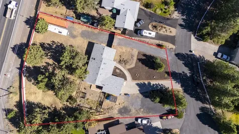 61325 King Josiah Place Bend OR 97702