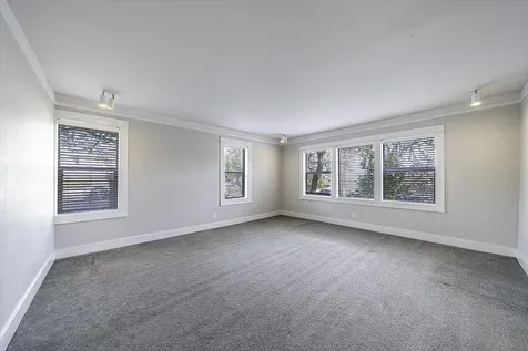 563 Rock Street Ashland OR 97520