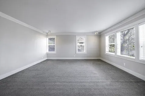 563 Rock Street Ashland OR 97520