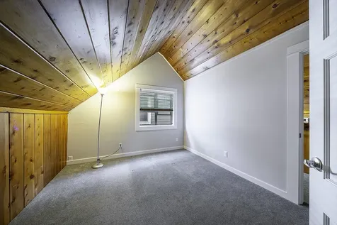 563 Rock Street Ashland OR 97520