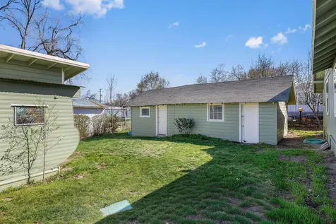 811 SW Madison Street Madras OR 97741