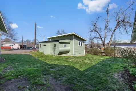 811 SW Madison Street Madras OR 97741