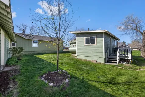 811 SW Madison Street Madras OR 97741