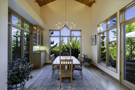 786 Pompadour Drive Ashland OR 97520