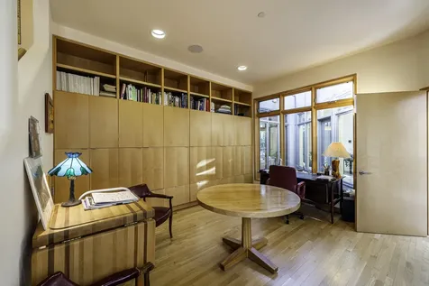 786 Pompadour Drive Ashland OR 97520