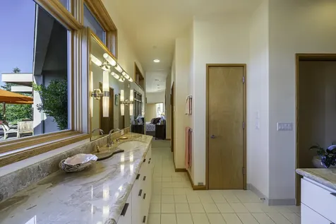 786 Pompadour Drive Ashland OR 97520