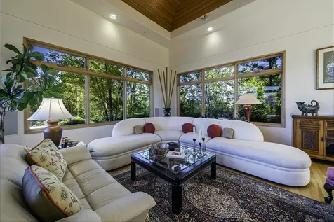 786 Pompadour Drive Ashland OR 97520