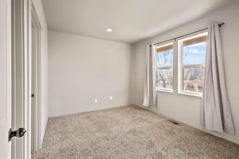 539 SE Leisek Way Madras OR 97741