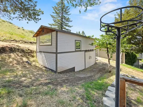 2100 Park Avenue Klamath Falls OR 97601