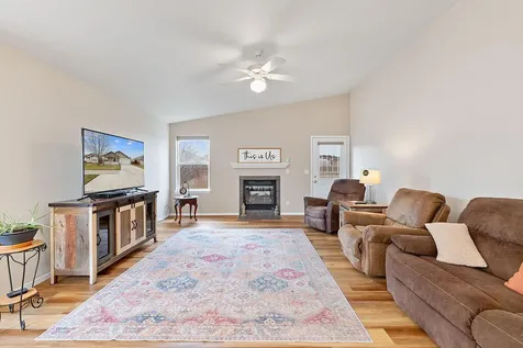 736 NE Sandstone Court Prineville OR 97754