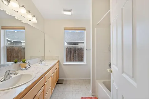 736 NE Sandstone Court Prineville OR 97754