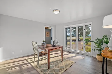 5900 Mcloughlin Drive Central Point OR 97502