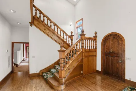 520 Glenview Drive Ashland OR 97520