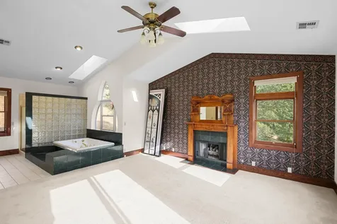 520 Glenview Drive Ashland OR 97520