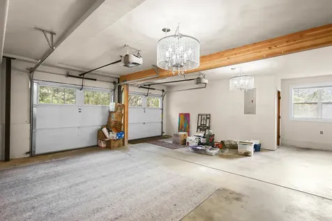 520 Glenview Drive Ashland OR 97520