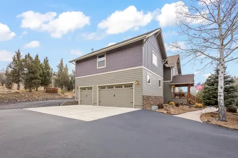 7524 SE Madison Avenue Prineville OR 97754