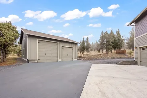 7524 SE Madison Avenue Prineville OR 97754