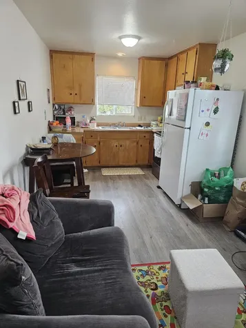 702 SE 9th Street Grants Pass OR 97526