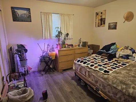 702 SE 9th Street Grants Pass OR 97526