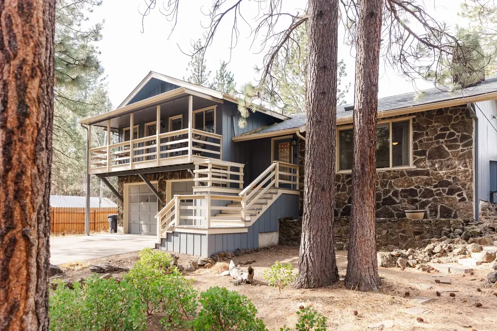 60105 Opal Lane Bend OR 97702