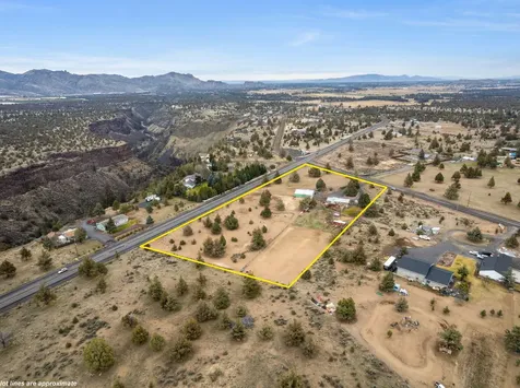 5404 SW Badger Road Terrebonne OR 97760