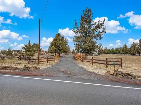 5404 SW Badger Road Terrebonne OR 97760