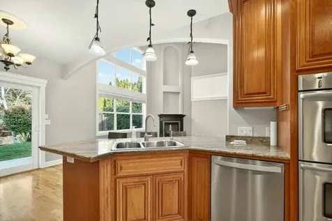 4553 Wolf Run Drive Medford OR 97504