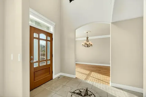 4553 Wolf Run Drive Medford OR 97504