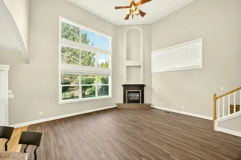 4553 Wolf Run Drive Medford OR 97504