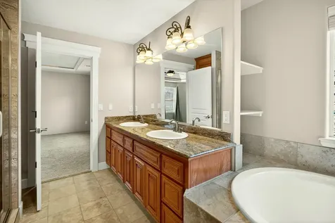 4553 Wolf Run Drive Medford OR 97504