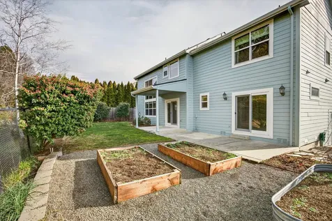 4553 Wolf Run Drive Medford OR 97504
