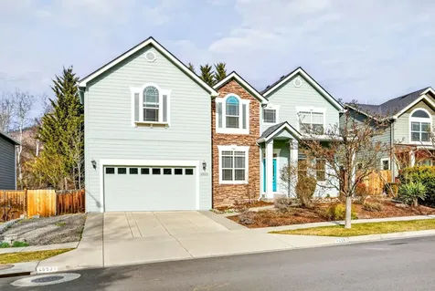 4553 Wolf Run Drive Medford OR 97504