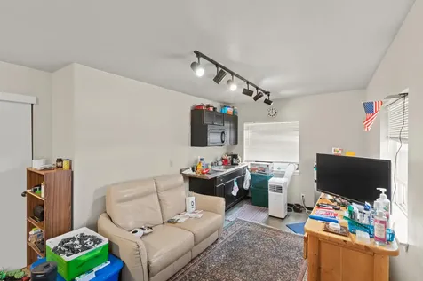 615 SW Evergreen Avenue Redmond OR 97756