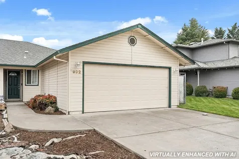 992 Glengrove Avenue Central Point OR 97502
