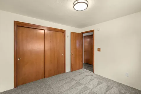 992 Glengrove Avenue Central Point OR 97502