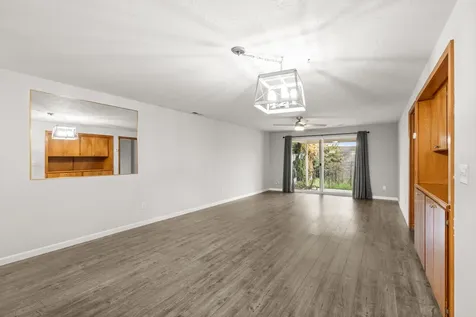 992 Glengrove Avenue Central Point OR 97502