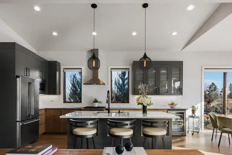22993 Ghost Tree Lane Bend OR 97701