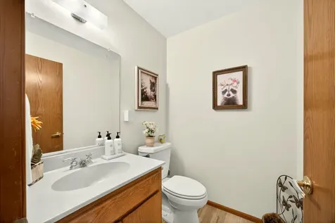 1087 Oak Knoll Drive Ashland OR 97520