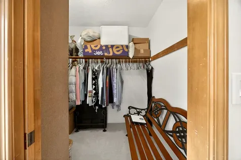 1087 Oak Knoll Drive Ashland OR 97520