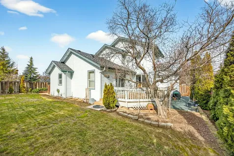 1087 Oak Knoll Drive Ashland OR 97520