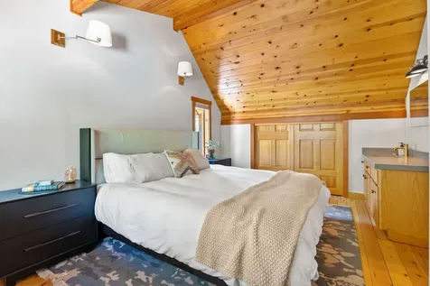 16330 Skyline Drive Bend OR 97703