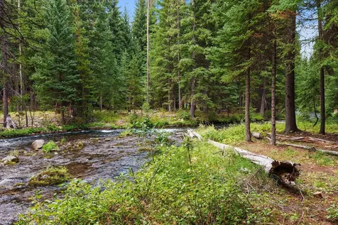16330 Skyline Drive Bend OR 97703