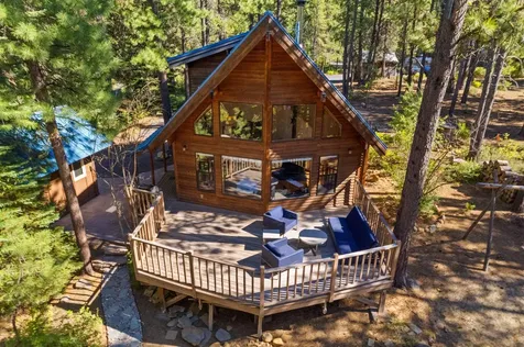 16330 Skyline Drive Bend OR 97703
