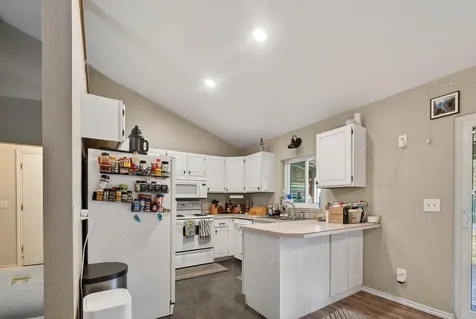 55762 Snow Goose Road Bend OR 97707