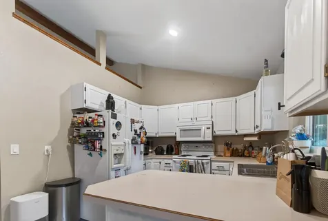 55762 Snow Goose Road Bend OR 97707