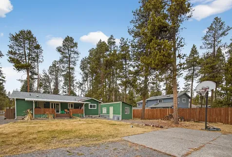 55762 Snow Goose Road Bend OR 97707