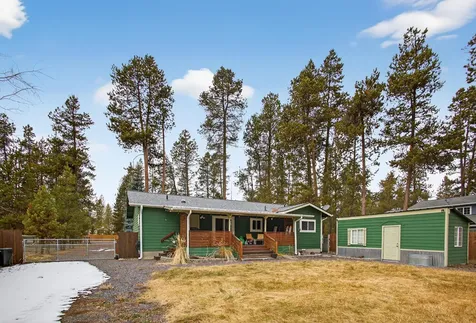55762 Snow Goose Road Bend OR 97707