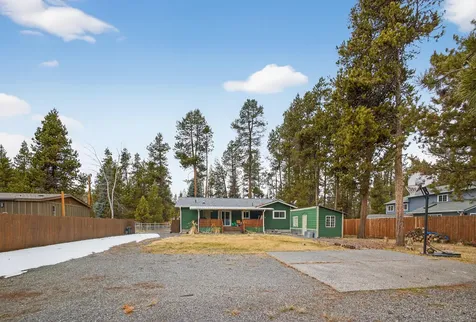 55762 Snow Goose Road Bend OR 97707