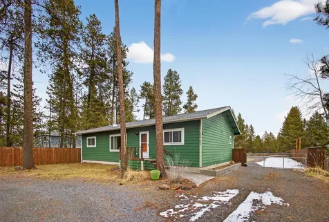 55762 Snow Goose Road Bend OR 97707